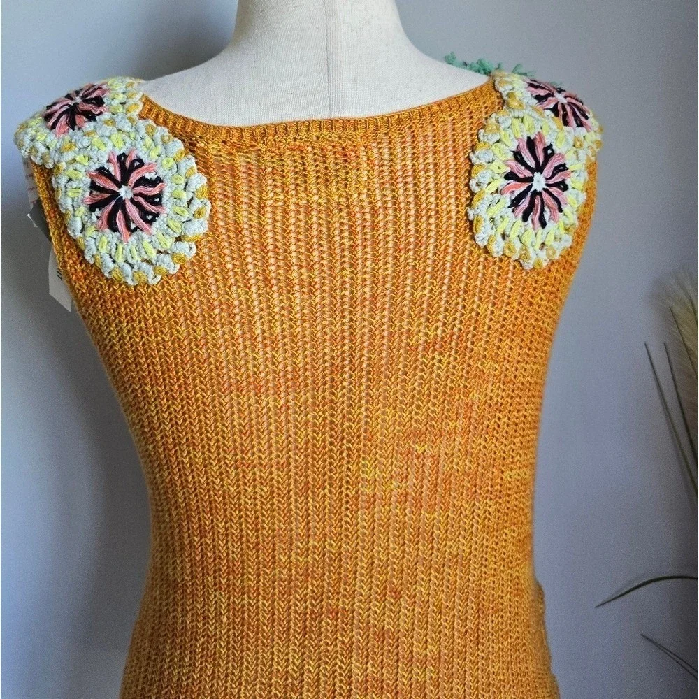 Anthropologie NEW EDIE Satsuma Pinwheel Floral Crochet Linen Knit Top SZ Large - Picture 6 of 11